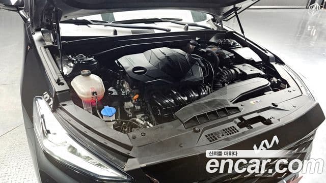 Kia K8 2021 — ფოტო 6/20