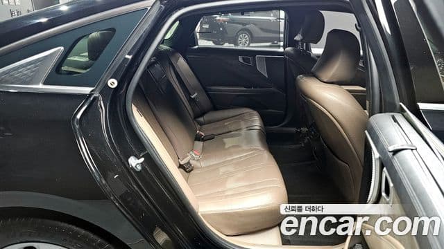Kia K8 2021 — ფოტო 11/20