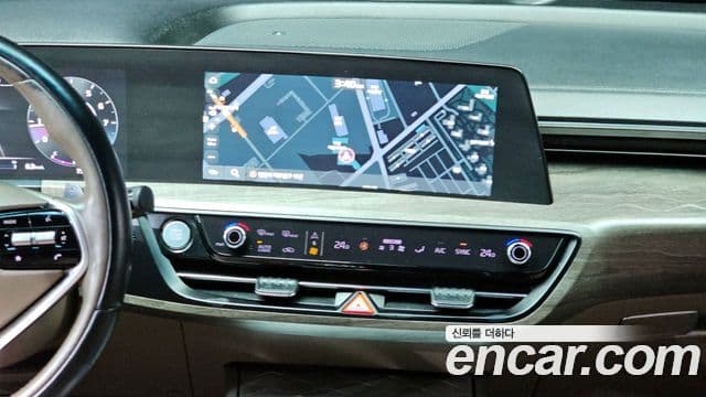 Kia K8 2021 — ფოტო 14/20