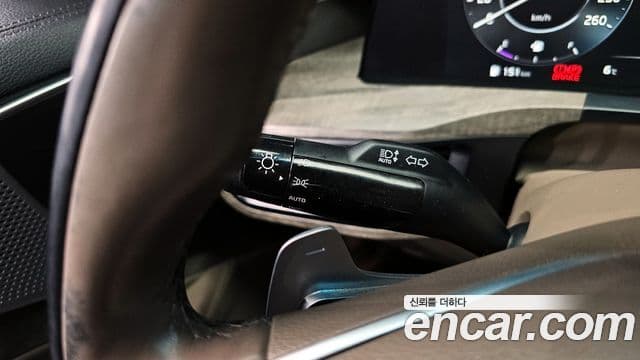 Kia K8 2021 — ფოტო 17/20