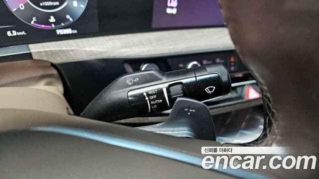 Kia K8 2021 — ფოტო 18/20