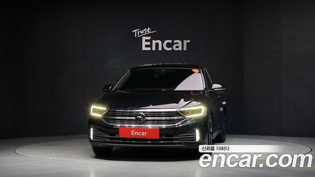 Volkswagen Jetta 2024 — Şəkil 2/20