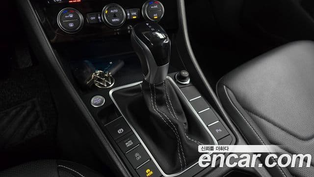 Volkswagen Jetta 2024 — Şəkil 7/20
