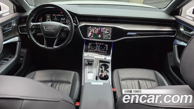 Audi A6 2021 — Photo 12/20