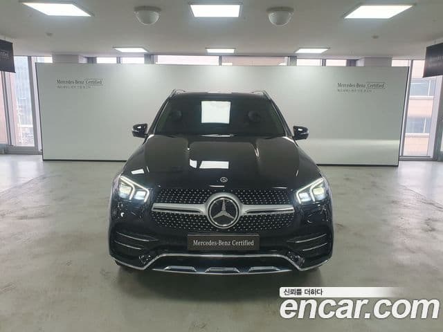 Mercedes-Benz GLE-Class 2021 — Фото 2/17