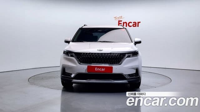 Kia Carnival 2020 — ფოტო 3/20