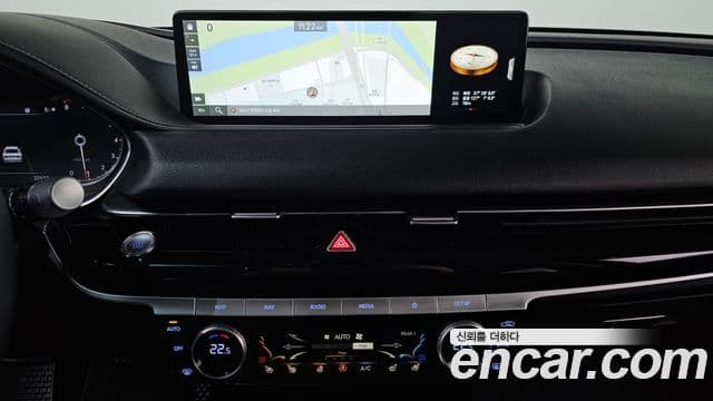 Genesis G80 2021 — Photo 12/20