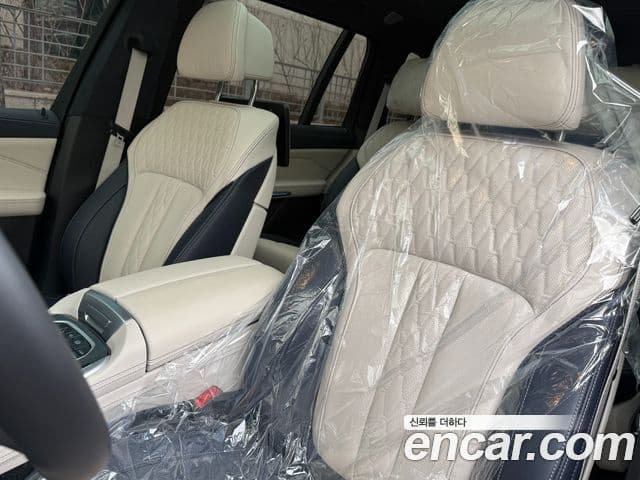 BMW X7 2022 — ფოტო 12/20