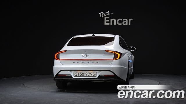 Hyundai Sonata 2020 — Фото 4/20