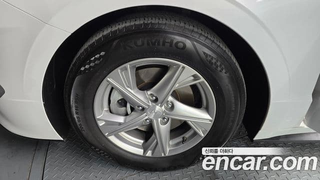Hyundai Sonata 2020 — Фото 5/20