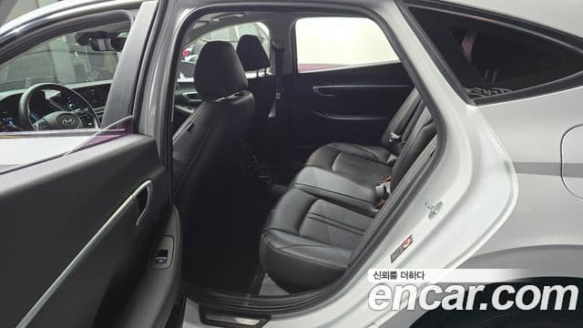 Hyundai Sonata 2020 — Фото 11/20