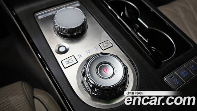 Genesis Electrified G80 2024 — Şəkil 9/20