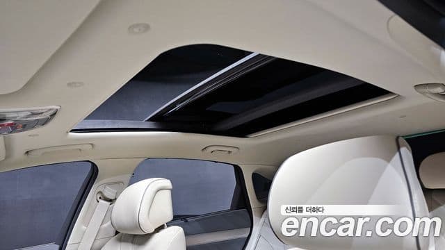 Genesis Electrified G80 2024 — Şəkil 18/20