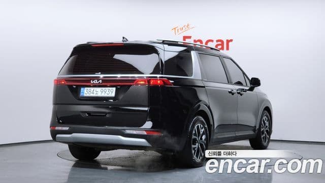 Kia Carnival 2022 — Фото 2/20