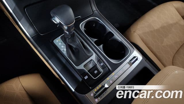 Kia Carnival 2022 — Фото 9/20