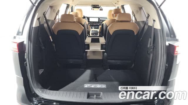 Kia Carnival 2022 — Фото 20/20