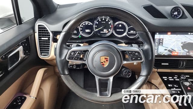 Porsche Cayenne 2020 — Şəkil 12/20