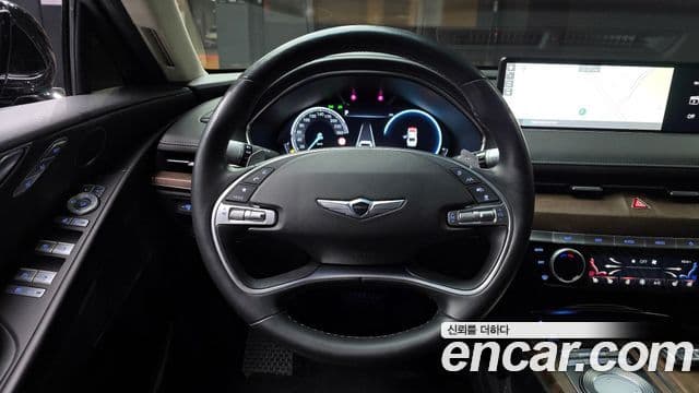 Genesis Electrified G80 2022 — Şəkil 13/20