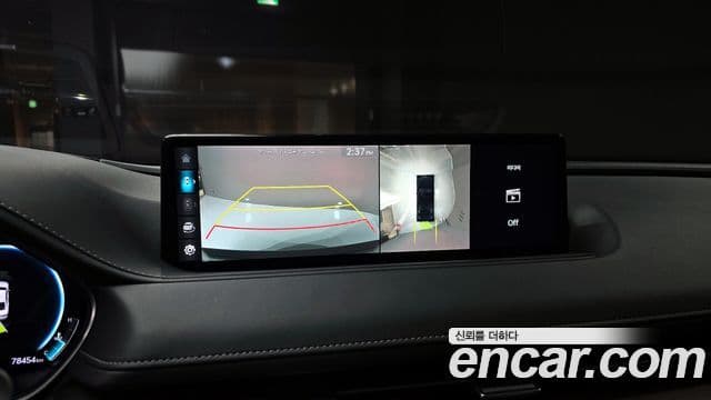 Genesis Electrified G80 2022 — Şəkil 14/20