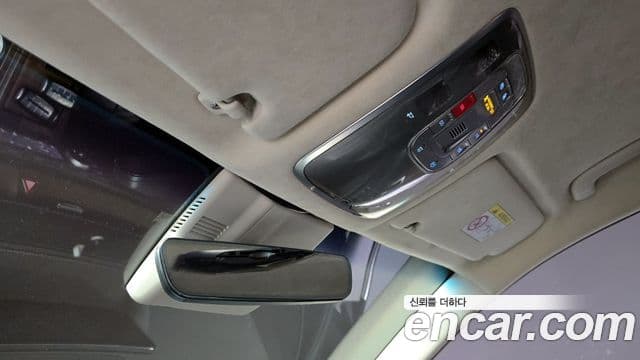 Genesis Electrified G80 2022 — Şəkil 19/20