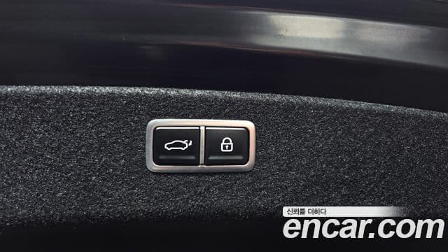 Genesis Electrified G80 2022 — фото 20 из 20