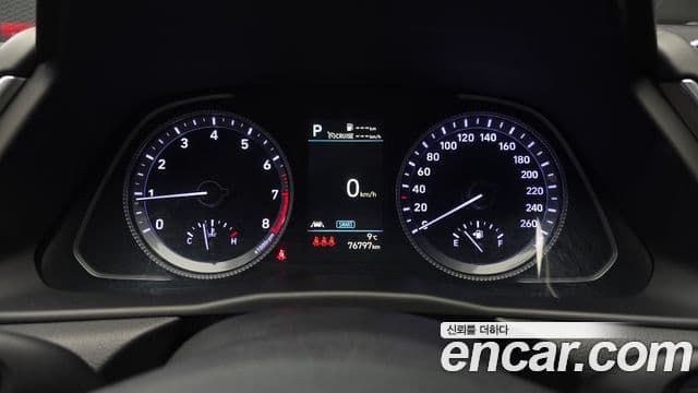 Hyundai Sonata Hybrid 2021 — Photo 13/20