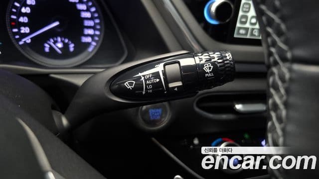 Hyundai Sonata Hybrid 2021 — Photo 8/20