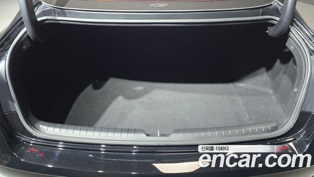 Hyundai Sonata Hybrid 2021 — Photo 7/20