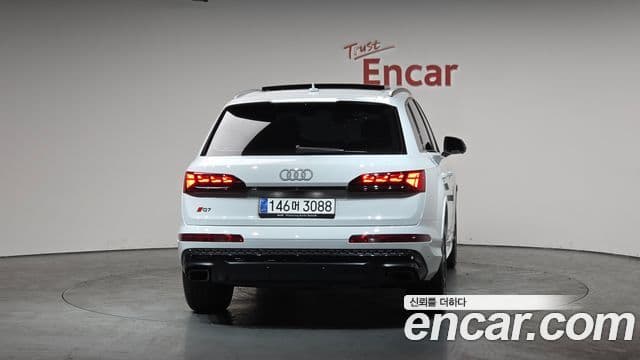Audi Q7 2025 — ფოტო 4/20