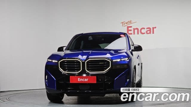 BMW XM 2023 — ფოტო 3/20
