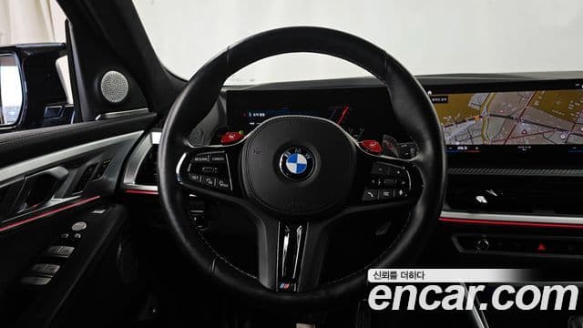 BMW XM 2023 — ფოტო 13/20