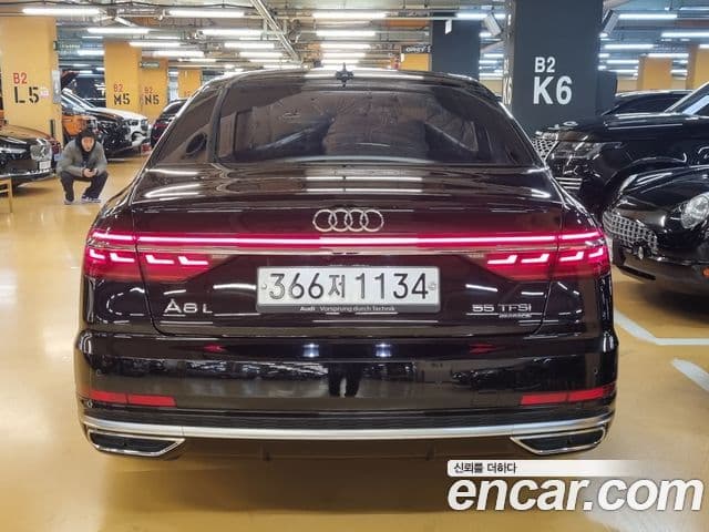 Audi A8 2019 — Şəkil 3/20
