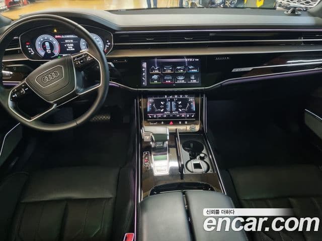 Audi A8 2019 — Şəkil 15/20