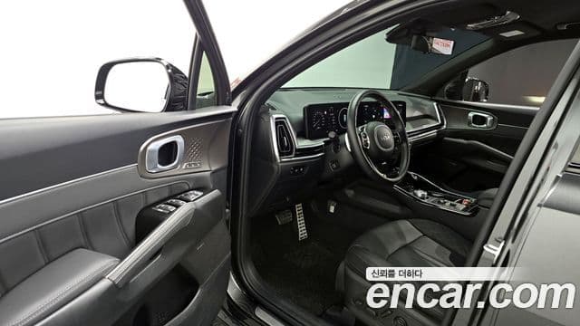 Kia Sorento 2023 — Şəkil 11/20