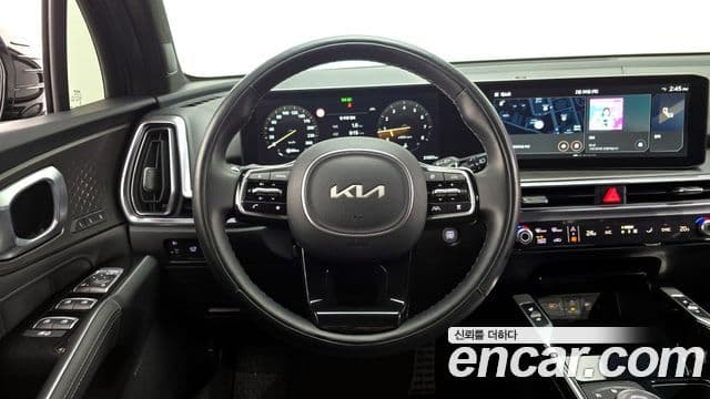 Kia Sorento 2023 — Şəkil 13/20