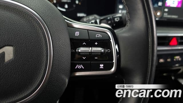 Kia Sorento 2023 — Şəkil 19/20