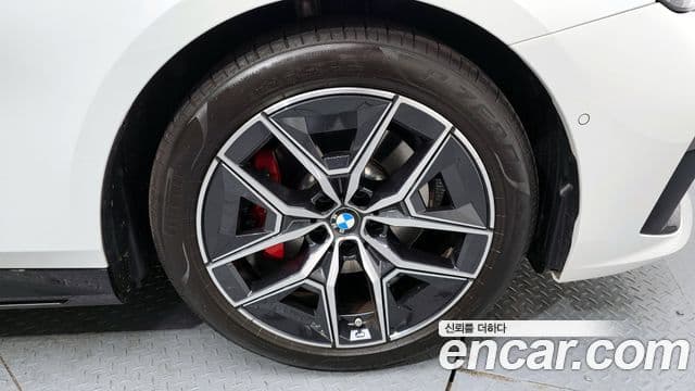 BMW 5 Series 2024 — фото 5 из 20