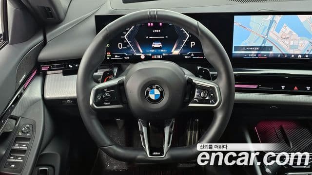 BMW 5 Series 2024 — ფოტო 13/20