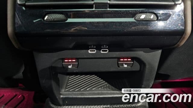 BMW 5 Series 2024 — ფოტო 19/20