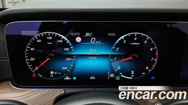 Mercedes-Benz E-Class 2021 — Şəkil 8/20