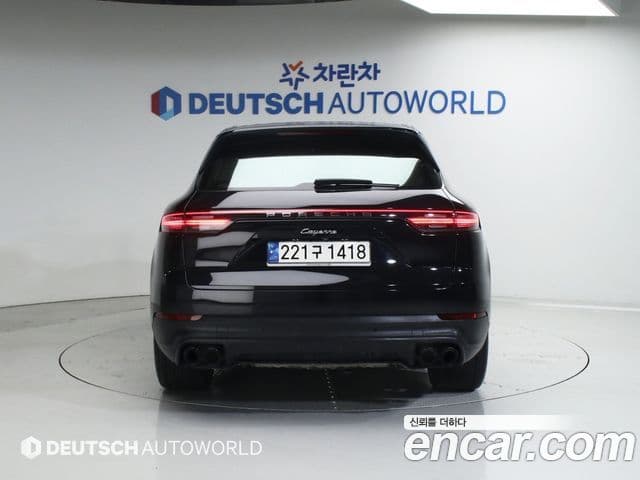 Porsche Cayenne 2019 — Photo 4/20