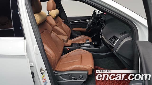 Audi Q5 2021 — ფოტო 11/20