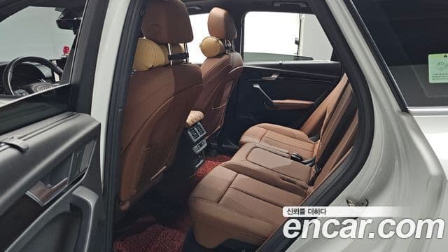Audi Q5 2021 — ფოტო 12/20