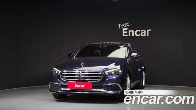 Mercedes-Benz E-Class 2022 — ფოტო 3/20