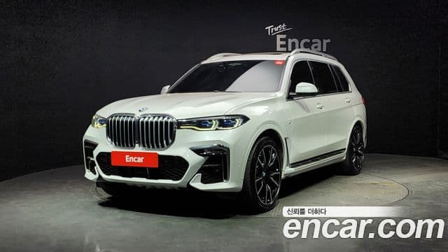 BMW X7 2021 — Şəkil 1/20