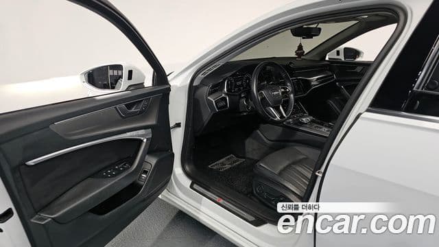 Audi A6 2019 — фото 10 из 20
