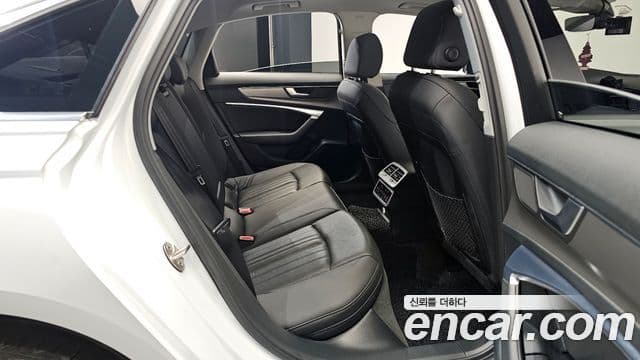 Audi A6 2019 — ფოტო 12/20