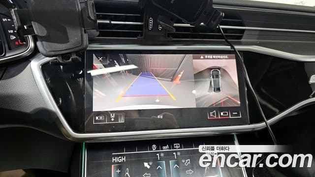 Audi A6 2019 — ფოტო 15/20