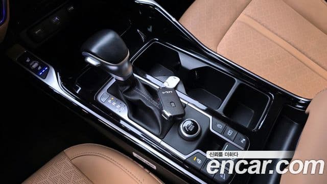 Kia Sorento 2021 — ფოტო 8/20