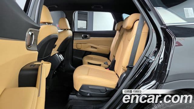 Kia Sorento 2021 — ფოტო 11/20